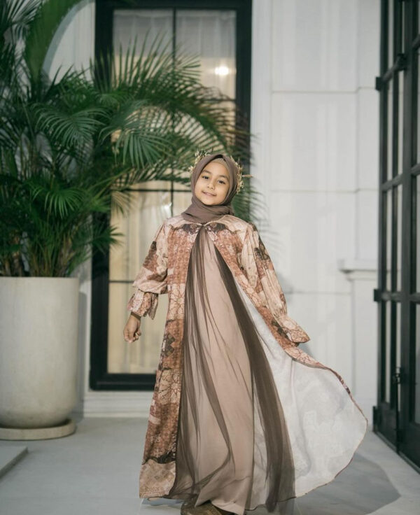 Etina Series – Dress Kids